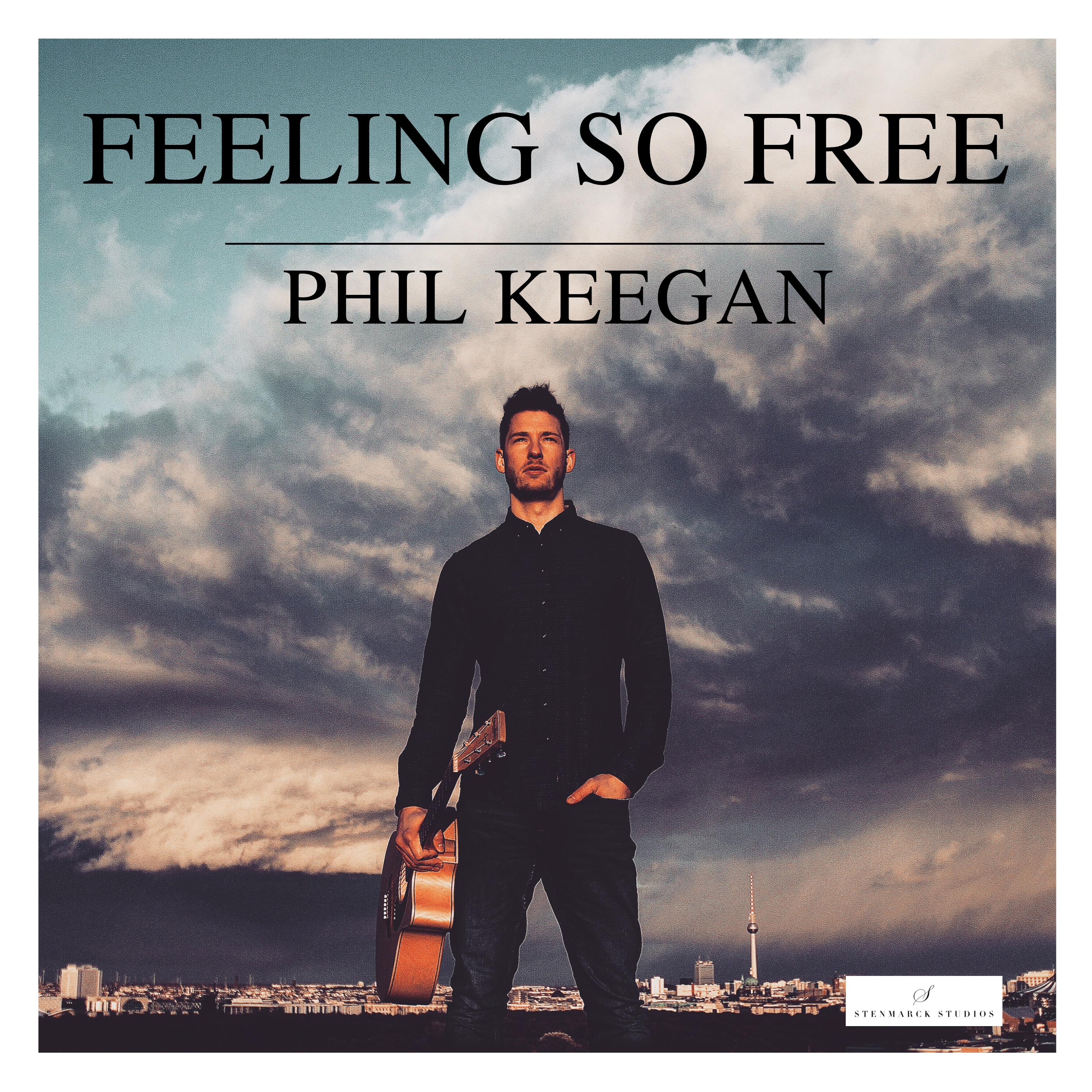 ‘Phil Keegan’ is an Irish-American Pop music artist who releases his lovely new single ‘Feeling So Free’.