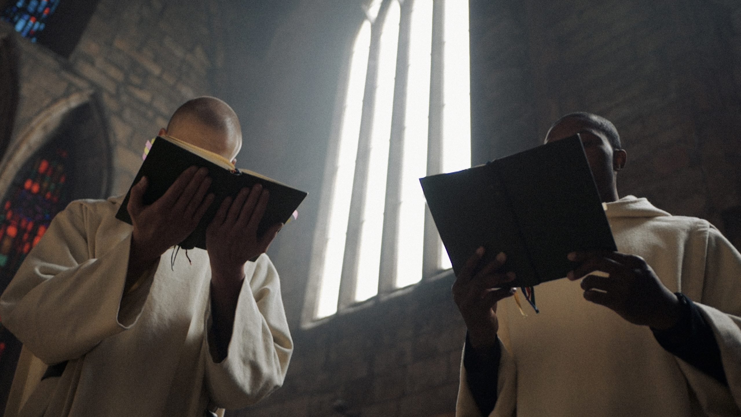 Soulful Fusion: Tom Donald & The Monks of Pluscarden Abbey Unite in ‘Pax Aeterna’